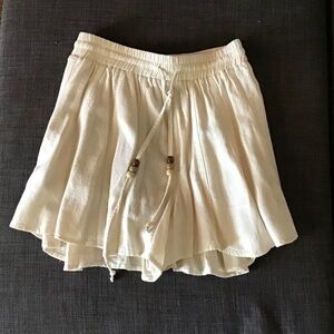 Heirloom Shorts with Linen Lining and Beaded Belt Accent